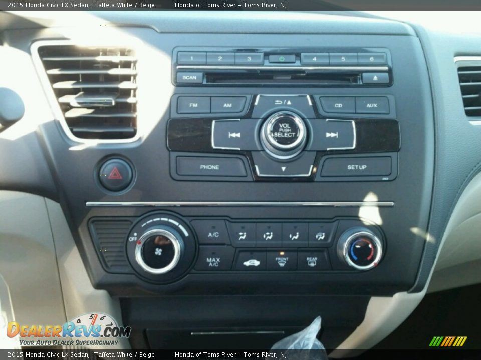 2015 Honda Civic LX Sedan Taffeta White / Beige Photo #5