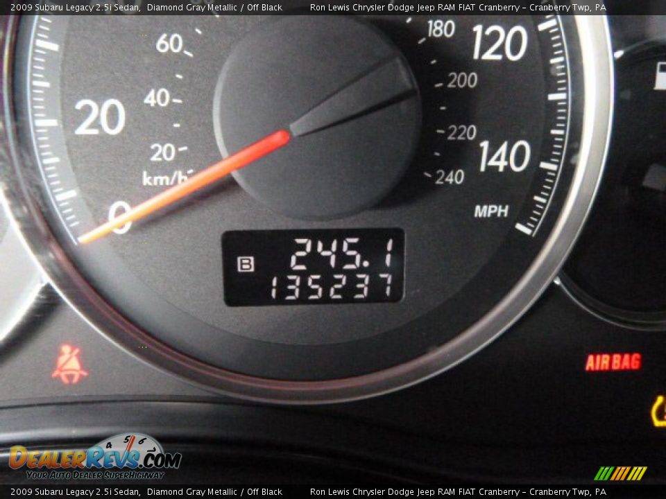 2009 Subaru Legacy 2.5i Sedan Diamond Gray Metallic / Off Black Photo #19