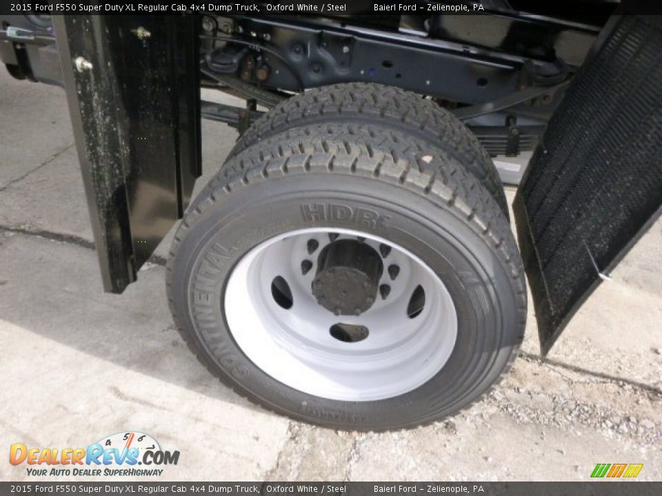 2015 Ford F550 Super Duty XL Regular Cab 4x4 Dump Truck Oxford White / Steel Photo #9