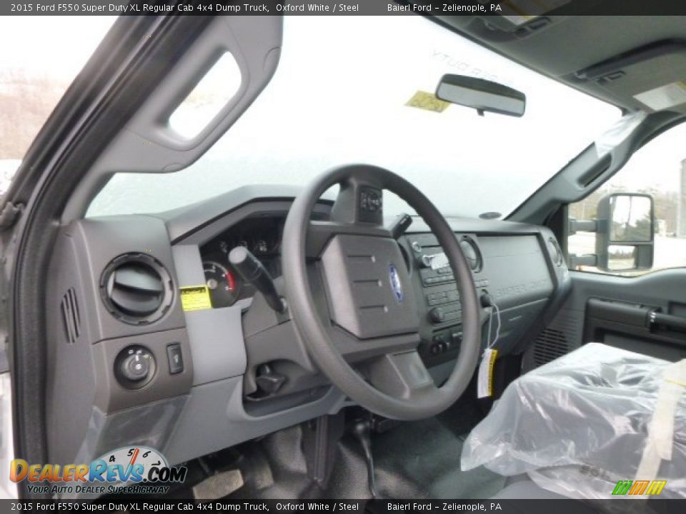 2015 Ford F550 Super Duty XL Regular Cab 4x4 Dump Truck Oxford White / Steel Photo #11