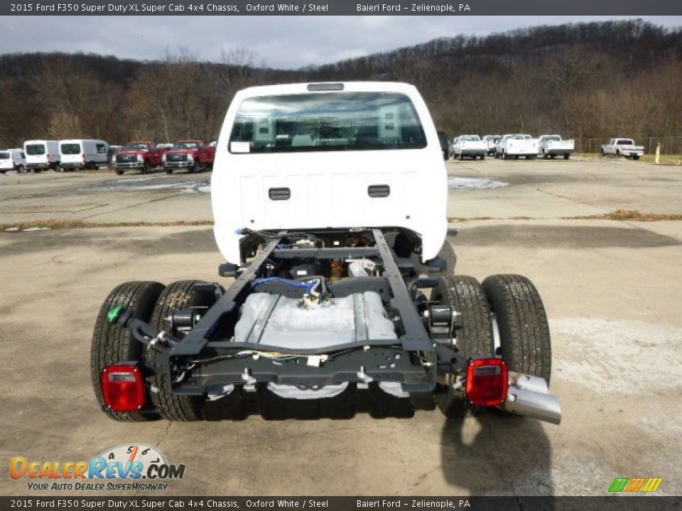 2015 Ford F350 Super Duty XL Super Cab 4x4 Chassis Oxford White / Steel Photo #7