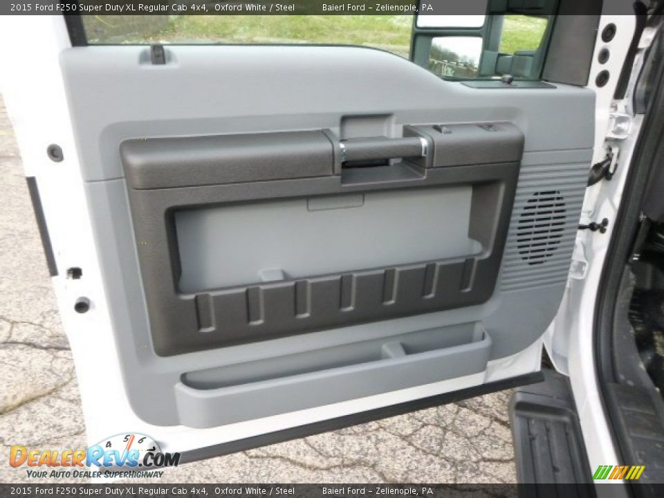 2015 Ford F250 Super Duty XL Regular Cab 4x4 Oxford White / Steel Photo #12