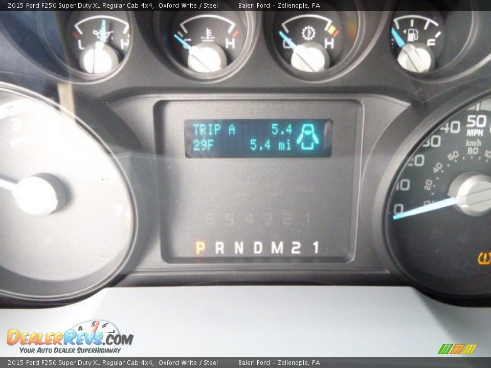 2015 Ford F250 Super Duty XL Regular Cab 4x4 Oxford White / Steel Photo #19