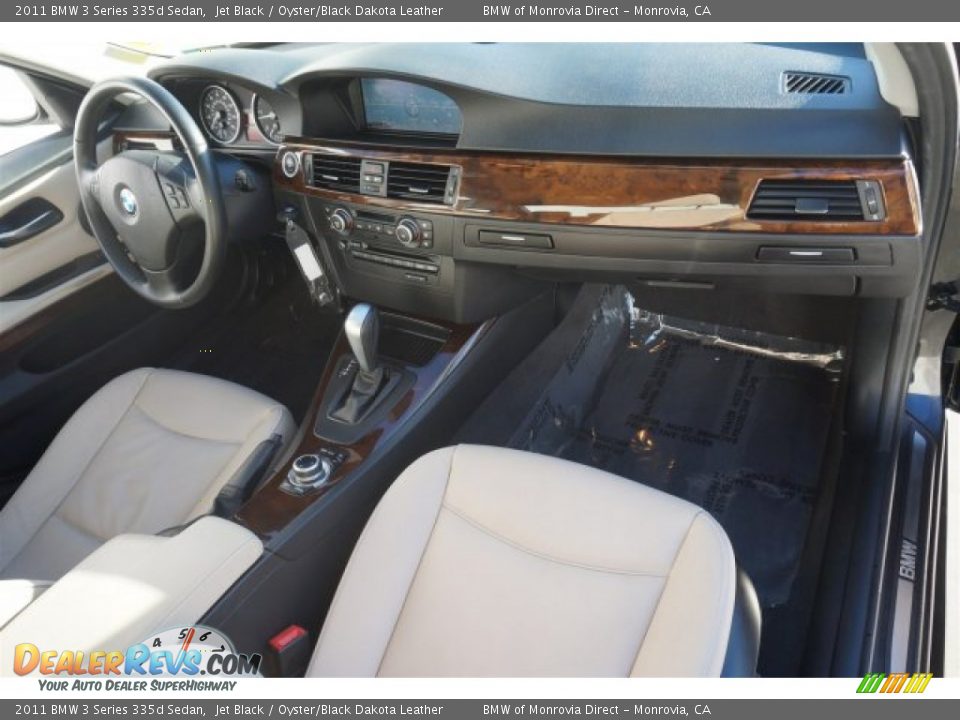 2011 BMW 3 Series 335d Sedan Jet Black / Oyster/Black Dakota Leather Photo #11