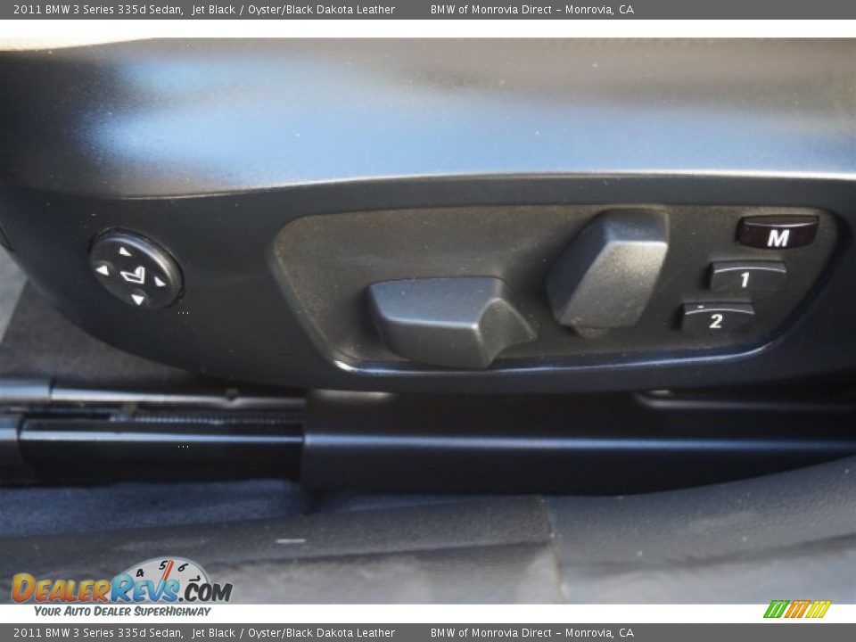 2011 BMW 3 Series 335d Sedan Jet Black / Oyster/Black Dakota Leather Photo #14