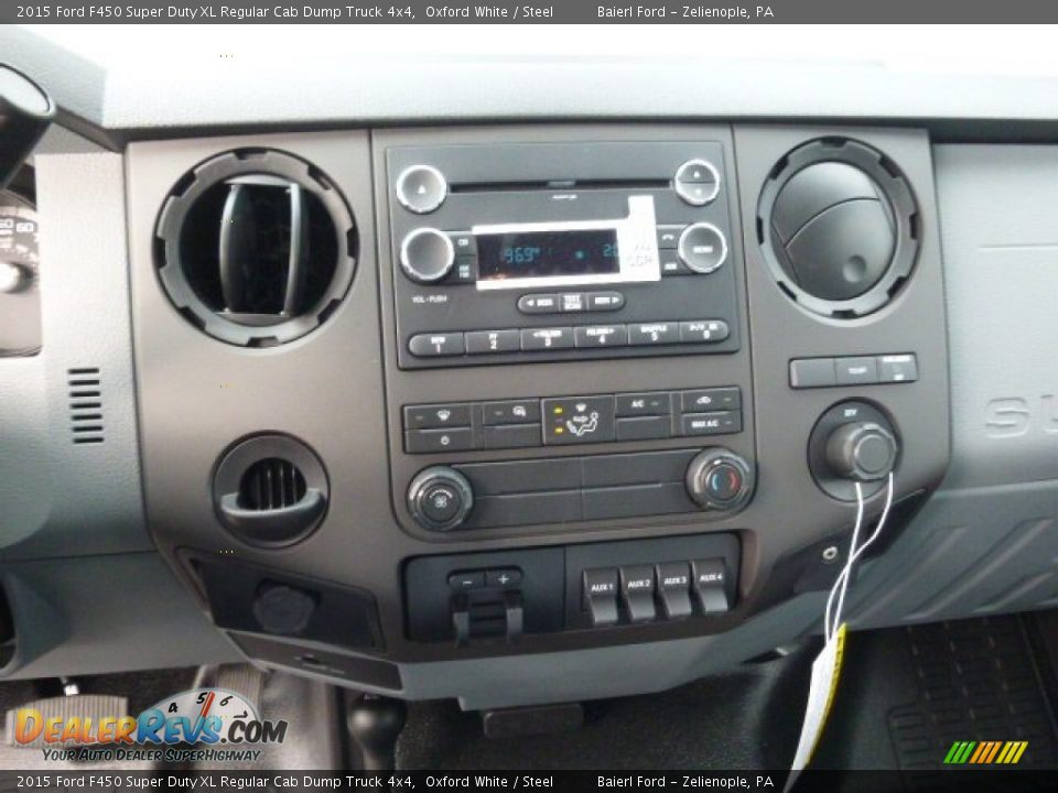 2015 Ford F450 Super Duty XL Regular Cab Dump Truck 4x4 Oxford White / Steel Photo #16