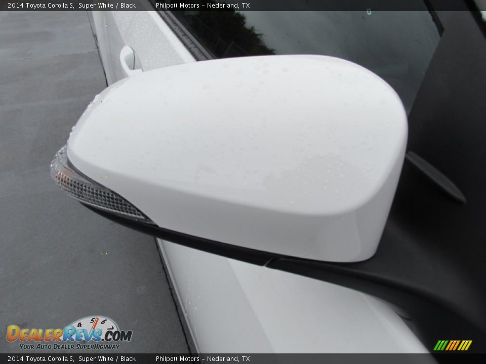 2014 Toyota Corolla S Super White / Black Photo #22