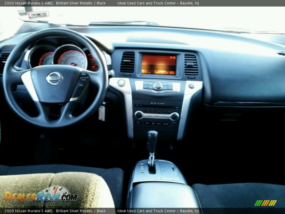 2009 Nissan Murano S AWD Brilliant Silver Metallic / Black Photo #23