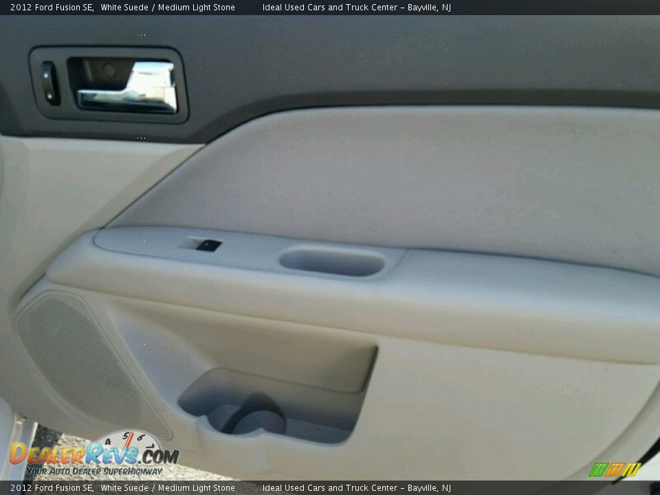 2012 Ford Fusion SE White Suede / Medium Light Stone Photo #9