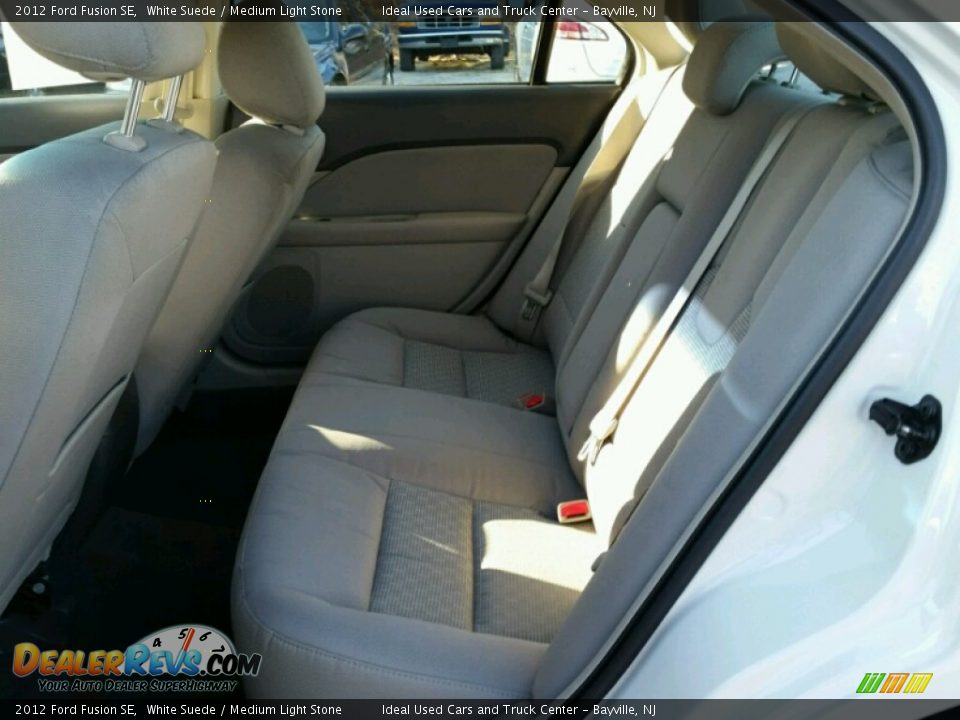 2012 Ford Fusion SE White Suede / Medium Light Stone Photo #20
