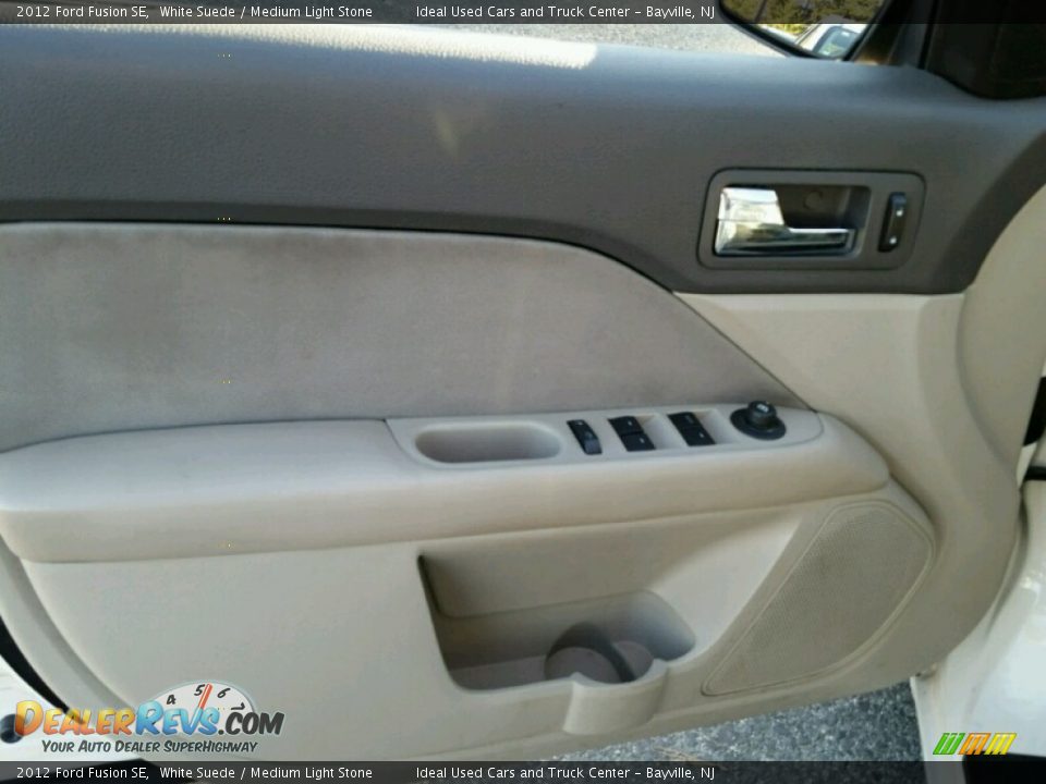 2012 Ford Fusion SE White Suede / Medium Light Stone Photo #23