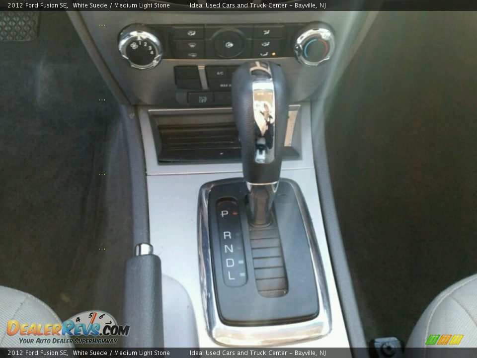 2012 Ford Fusion SE White Suede / Medium Light Stone Photo #26