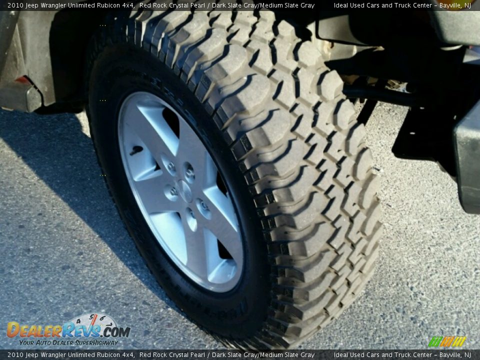 2010 Jeep Wrangler Unlimited Rubicon 4x4 Red Rock Crystal Pearl / Dark Slate Gray/Medium Slate Gray Photo #2