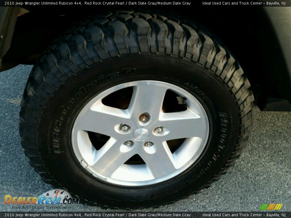 2010 Jeep Wrangler Unlimited Rubicon 4x4 Red Rock Crystal Pearl / Dark Slate Gray/Medium Slate Gray Photo #7