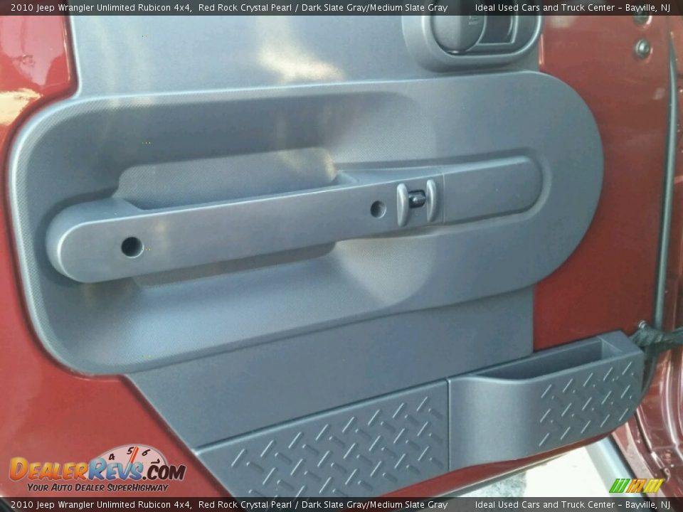 2010 Jeep Wrangler Unlimited Rubicon 4x4 Red Rock Crystal Pearl / Dark Slate Gray/Medium Slate Gray Photo #23