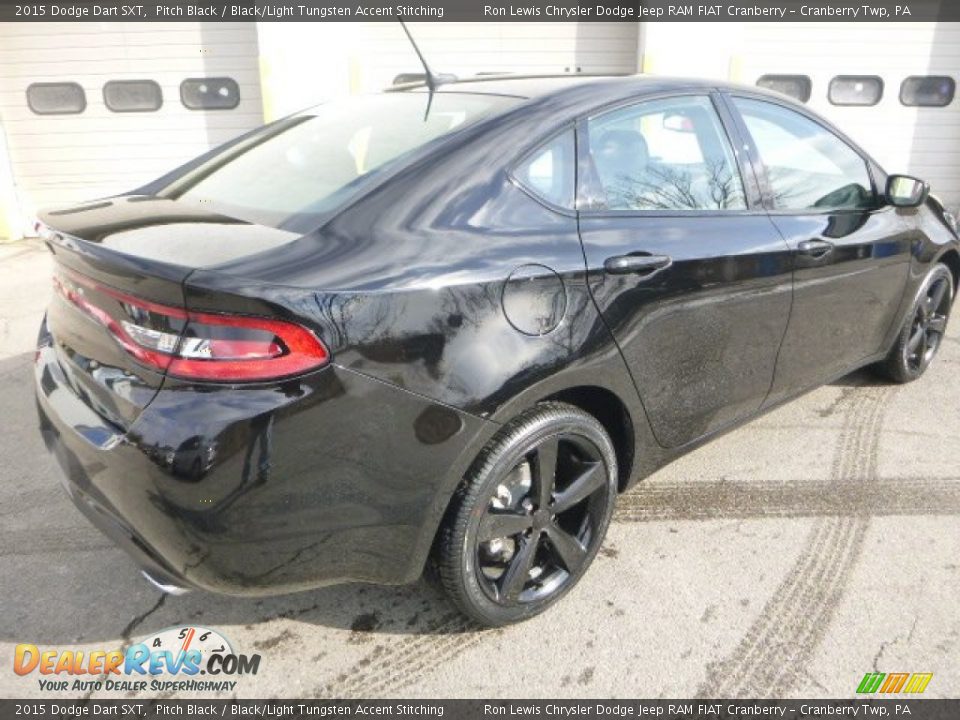 2015 Dodge Dart SXT Pitch Black / Black/Light Tungsten Accent Stitching Photo #5