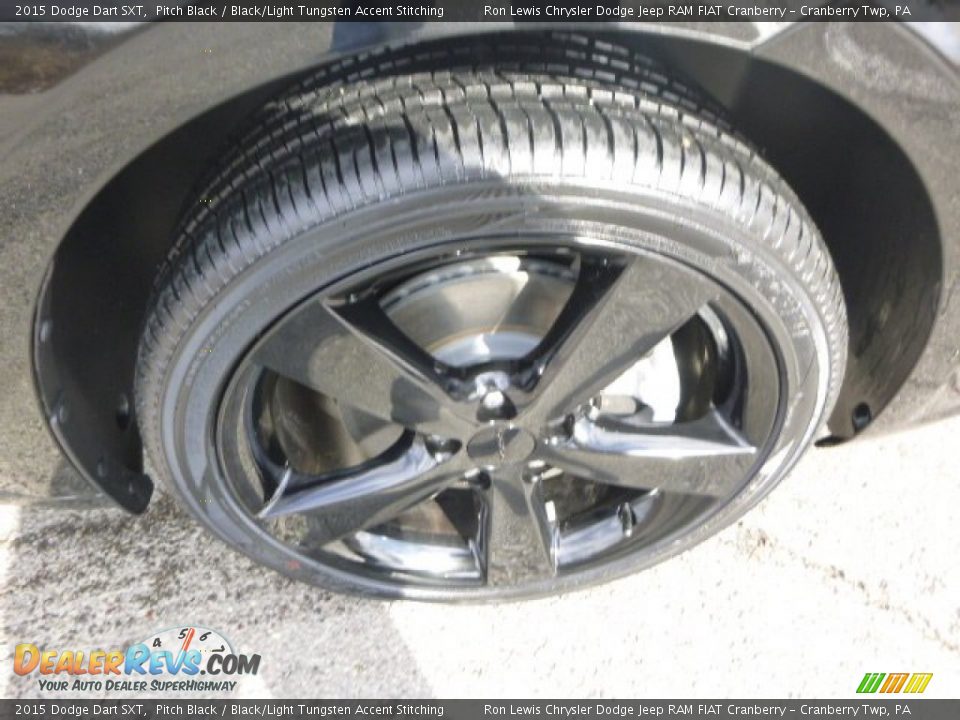 2015 Dodge Dart SXT Pitch Black / Black/Light Tungsten Accent Stitching Photo #8