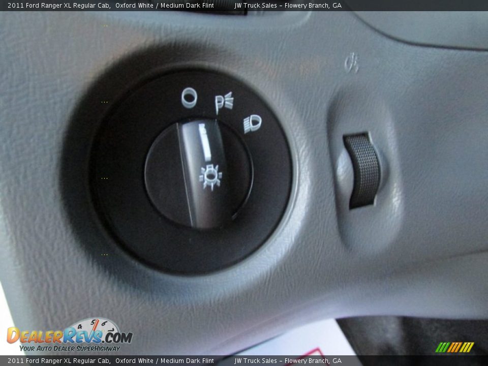 2011 Ford Ranger XL Regular Cab Oxford White / Medium Dark Flint Photo #19