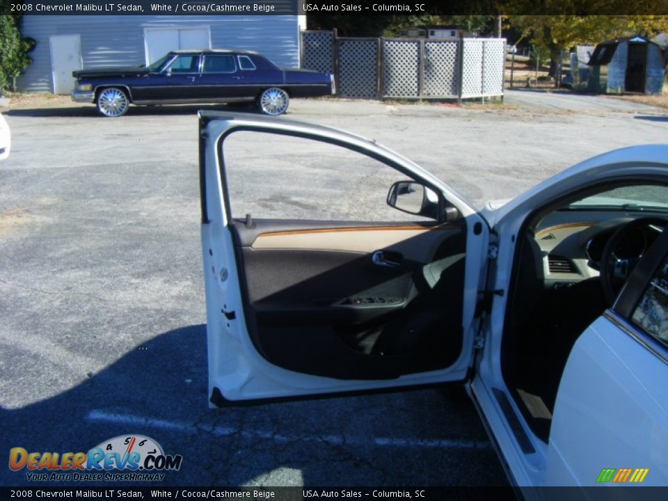 2008 Chevrolet Malibu LT Sedan White / Cocoa/Cashmere Beige Photo #9