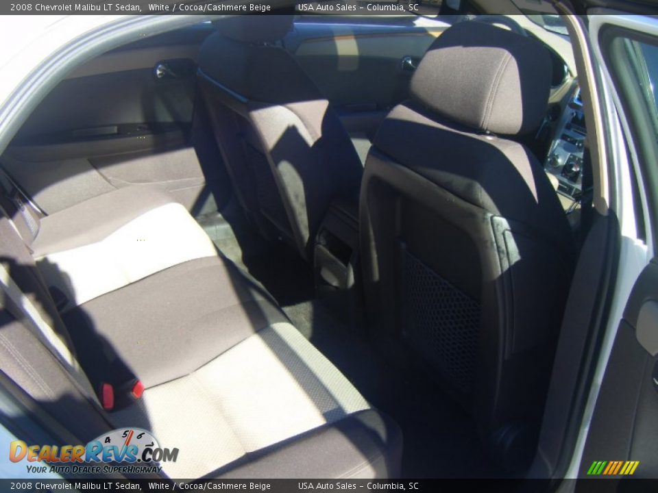 2008 Chevrolet Malibu LT Sedan White / Cocoa/Cashmere Beige Photo #17