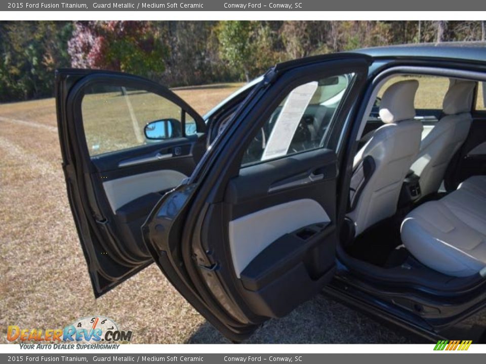 2015 Ford Fusion Titanium Guard Metallic / Medium Soft Ceramic Photo #12
