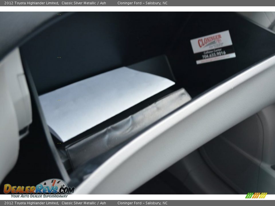 2012 Toyota Highlander Limited Classic Silver Metallic / Ash Photo #31