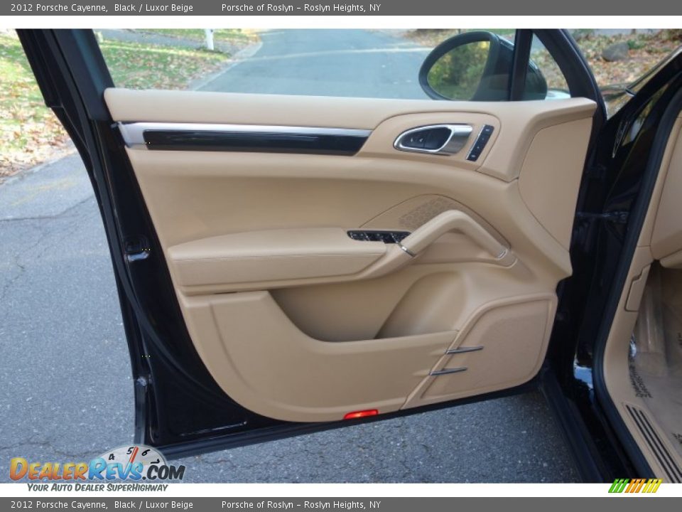 2012 Porsche Cayenne Black / Luxor Beige Photo #11