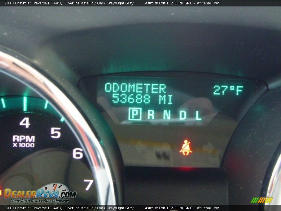 2010 Chevrolet Traverse LT AWD Silver Ice Metallic / Dark Gray/Light Gray Photo #20