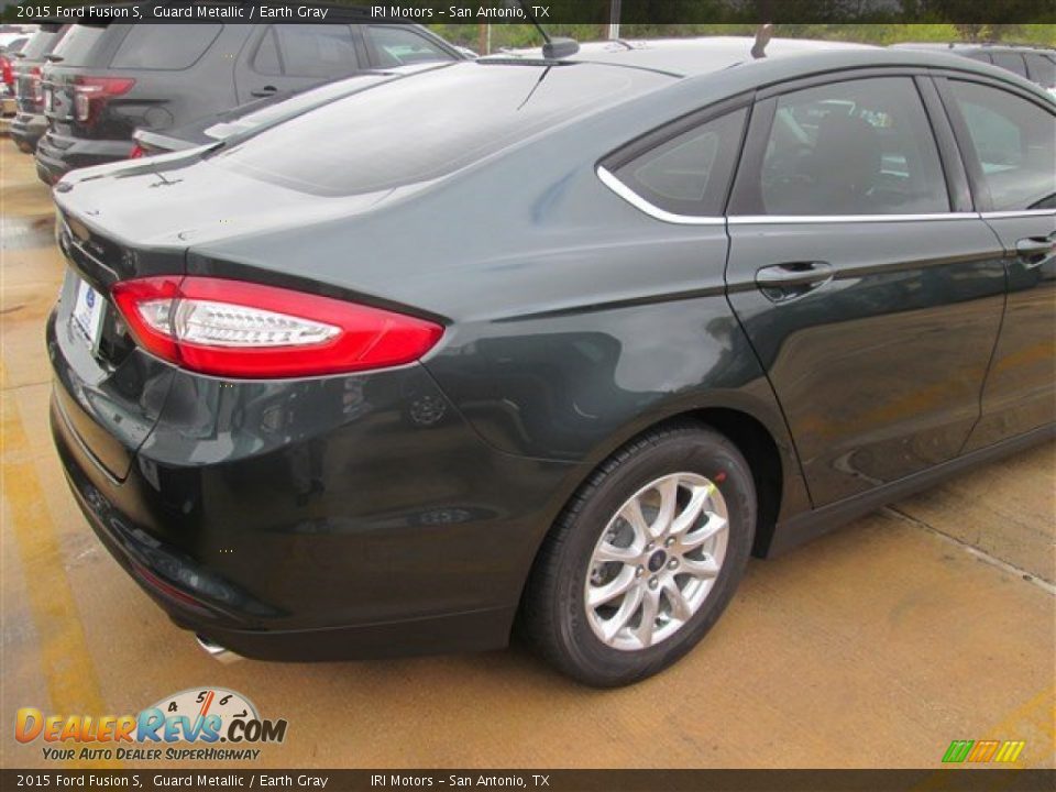 2015 Ford Fusion S Guard Metallic / Earth Gray Photo #4