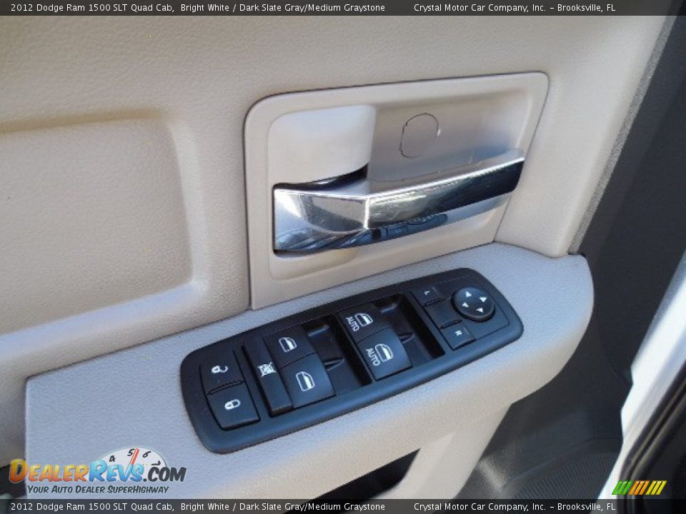 2012 Dodge Ram 1500 SLT Quad Cab Bright White / Dark Slate Gray/Medium Graystone Photo #17