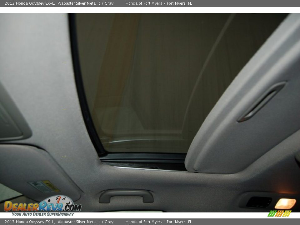2013 Honda Odyssey EX-L Alabaster Silver Metallic / Gray Photo #17
