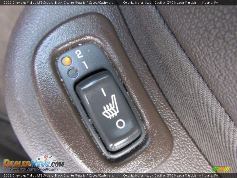2009 Chevrolet Malibu LTZ Sedan Black Granite Metallic / Cocoa/Cashmere Photo #15