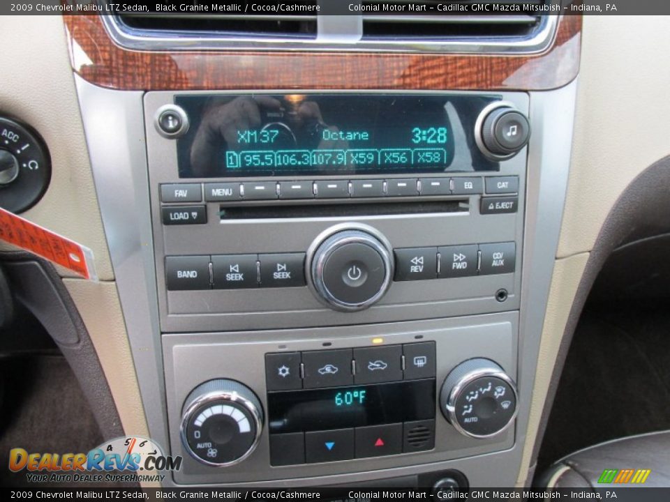 2009 Chevrolet Malibu LTZ Sedan Black Granite Metallic / Cocoa/Cashmere Photo #18