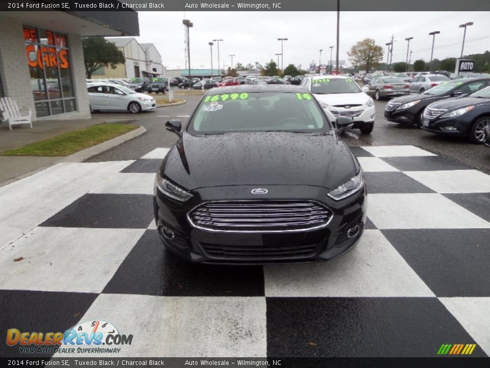 2014 Ford Fusion SE Tuxedo Black / Charcoal Black Photo #2