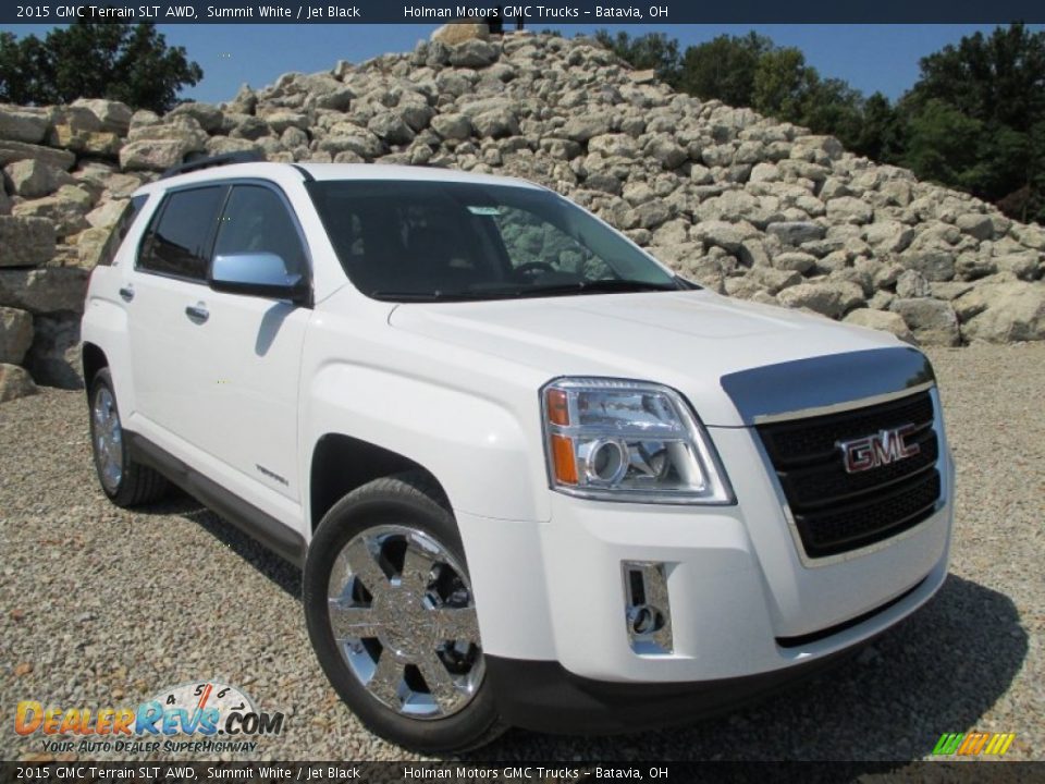 Front 3/4 View of 2015 GMC Terrain SLT AWD Photo #1
