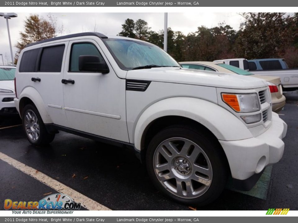 2011 Dodge Nitro Heat Bright White / Dark Slate Gray Photo #4