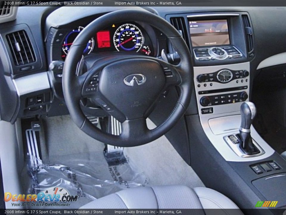 Dashboard of 2008 Infiniti G 37 S Sport Coupe Photo #11