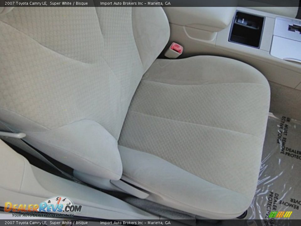 2007 Toyota Camry LE Super White / Bisque Photo #10