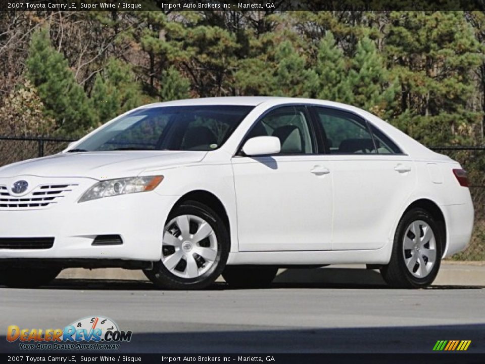 2007 Toyota Camry LE Super White / Bisque Photo #32