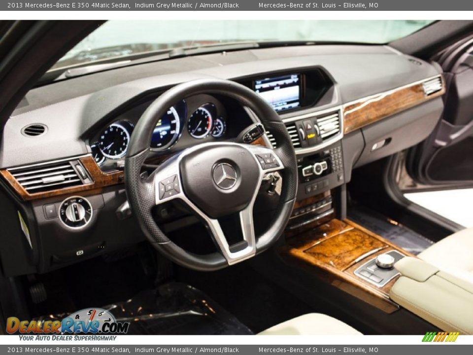 2013 Mercedes-Benz E 350 4Matic Sedan Indium Grey Metallic / Almond/Black Photo #19