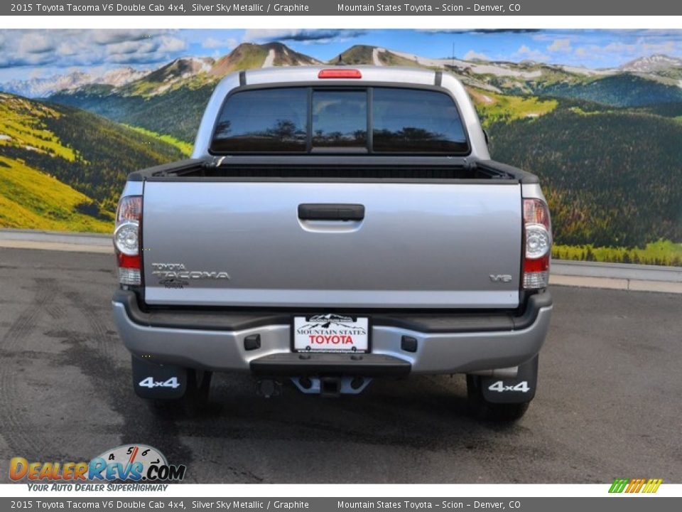 2015 Toyota Tacoma V6 Double Cab 4x4 Silver Sky Metallic / Graphite Photo #4