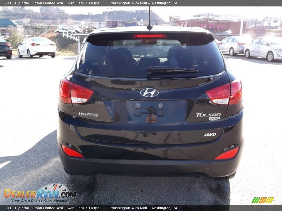 2011 Hyundai Tucson Limited AWD Ash Black / Taupe Photo #7