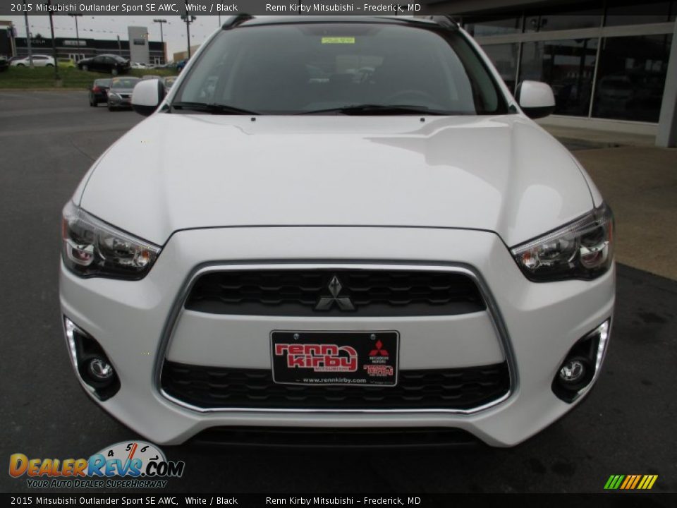 2015 Mitsubishi Outlander Sport SE AWC White / Black Photo #2