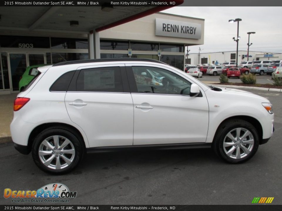 2015 Mitsubishi Outlander Sport SE AWC White / Black Photo #8
