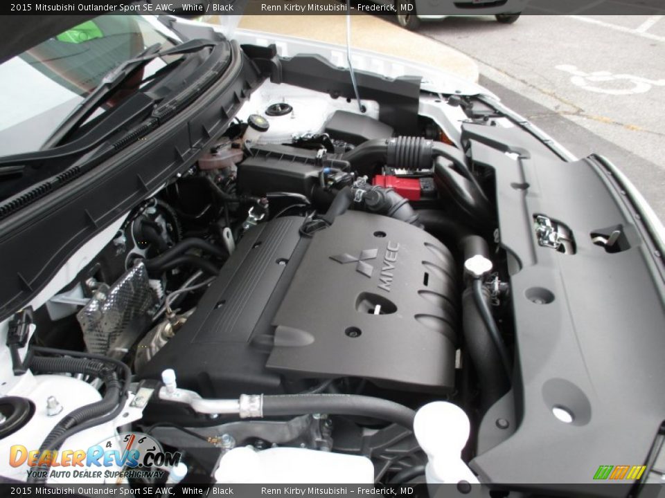 2015 Mitsubishi Outlander Sport SE AWC White / Black Photo #31