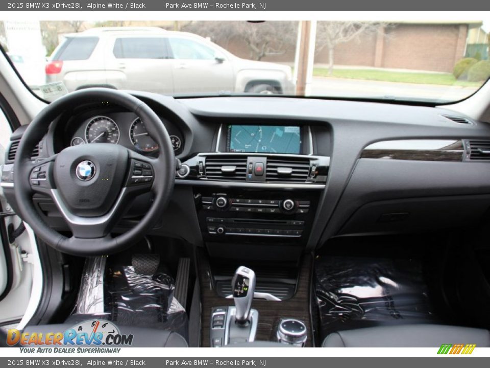 2015 BMW X3 xDrive28i Alpine White / Black Photo #16