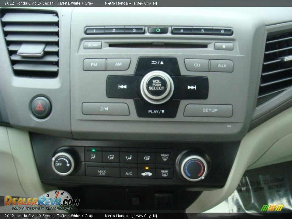 2012 Honda Civic LX Sedan Taffeta White / Gray Photo #18