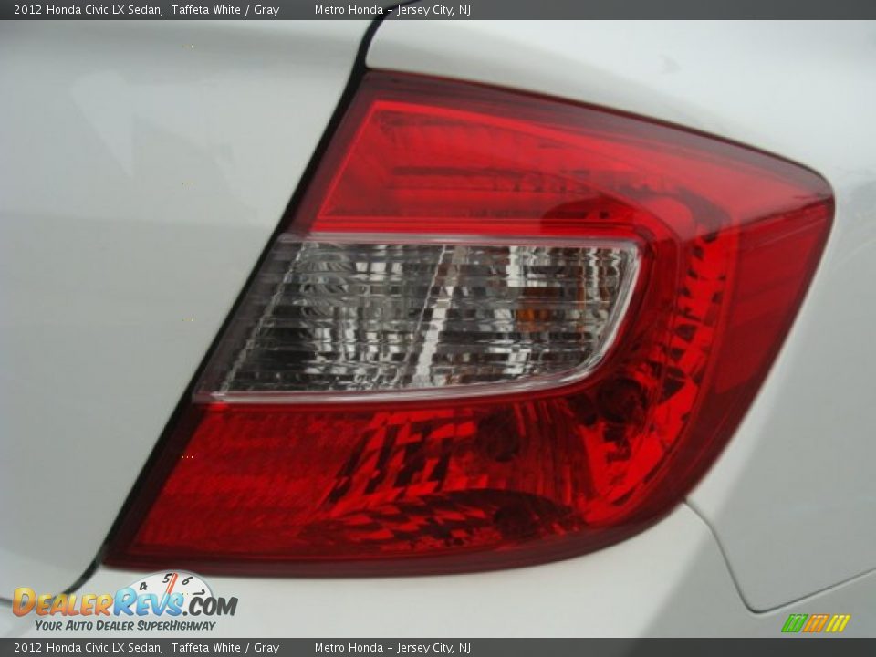 2012 Honda Civic LX Sedan Taffeta White / Gray Photo #26