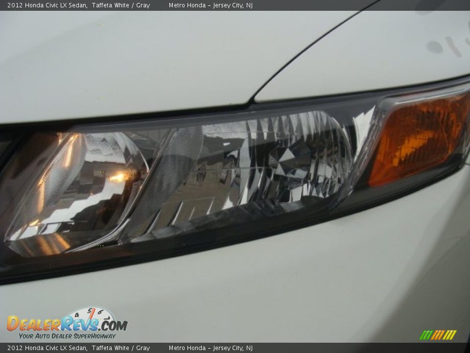 2012 Honda Civic LX Sedan Taffeta White / Gray Photo #28