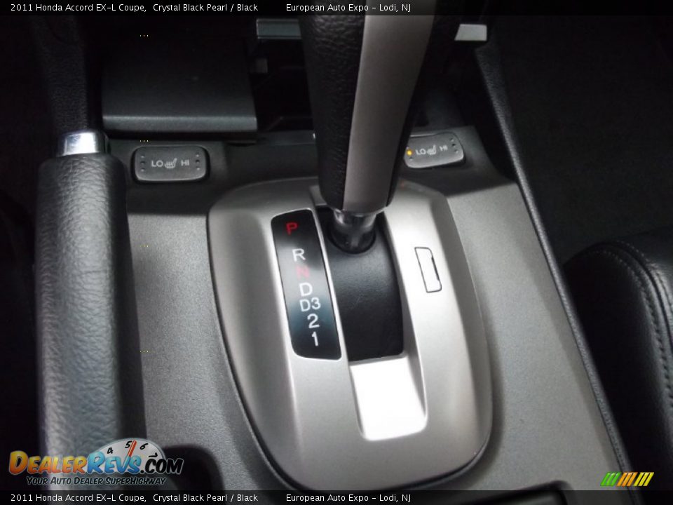 2011 Honda Accord EX-L Coupe Shifter Photo #27
